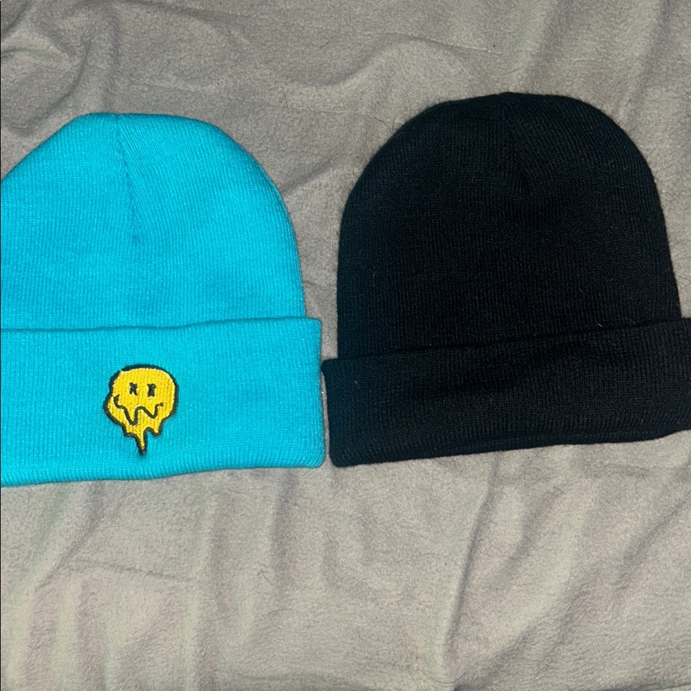 Unisex Blue and Black Beanie Set
